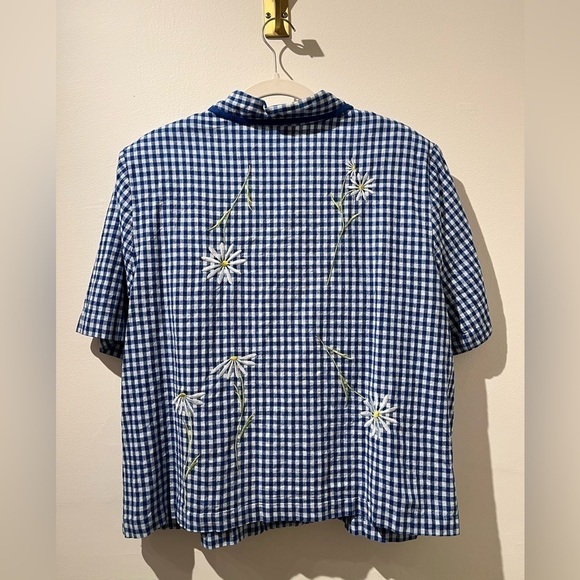 Studio C blue gingham and daisy top- Size 18W - Picture 3 of 6